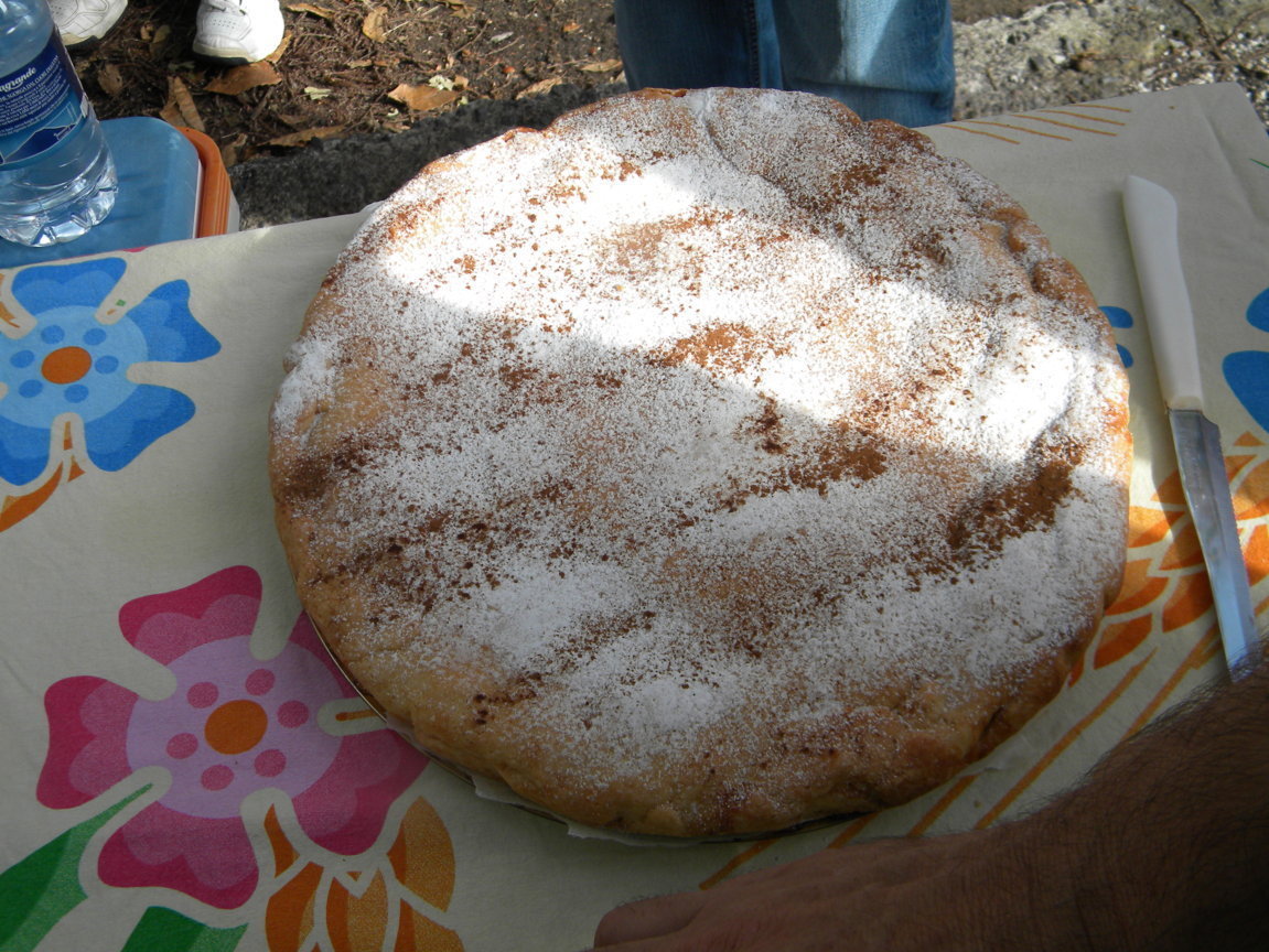 830-TORTA DI MELE CACCIA ALLA VOLPE 2015 .JPG
